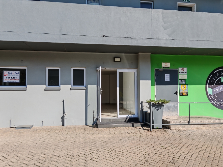 To Let commercial Property for Rent in Asla Park Western Cape